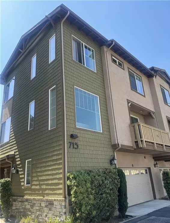 Azusa, CA 91702,713 S Azusa Avenue #A