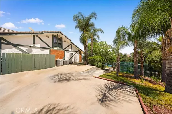 Walnut, CA 91789,2360 Oakleaf Canyon Road