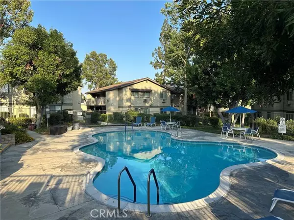 960 E Bonita Avenue #94, Pomona, CA 91767