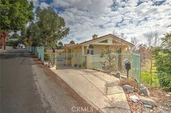 11628 Lerdo Avenue, Granada Hills (los Angeles), CA 91344