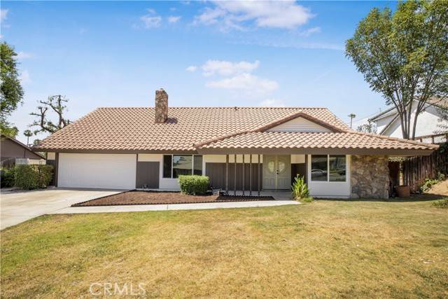 801 Navajo Drive, Riverside, CA 92507