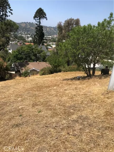 Los Angeles, CA 90065,0 THORPE Avenue