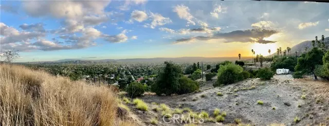 Glendora, CA 91741,946 N Glendora Ave