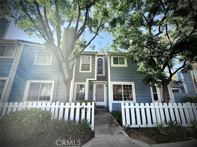 345 Jeremiah Drive #C, Simi Valley, CA 93065