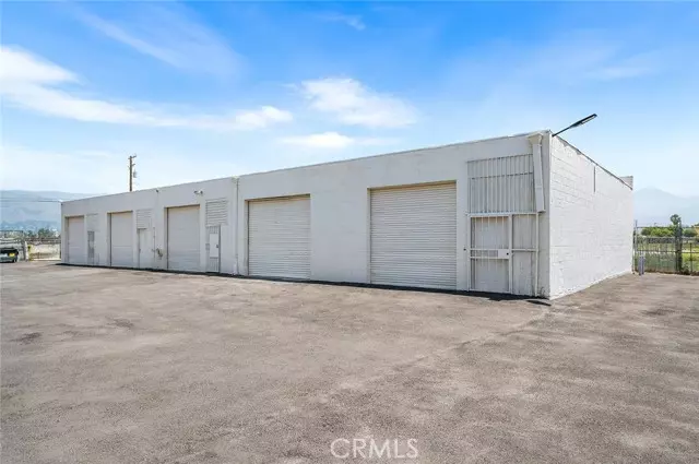 27170 5th Street, Highland, CA 92346