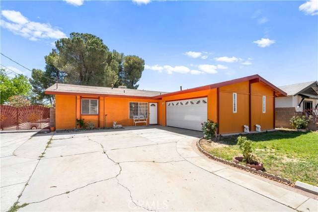 43236 20th Street, Lancaster, CA 93534