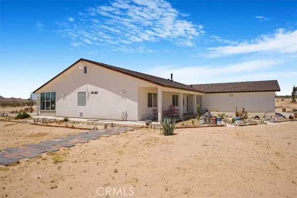 Joshua Tree, CA 92252,61975 La Brisa Drive