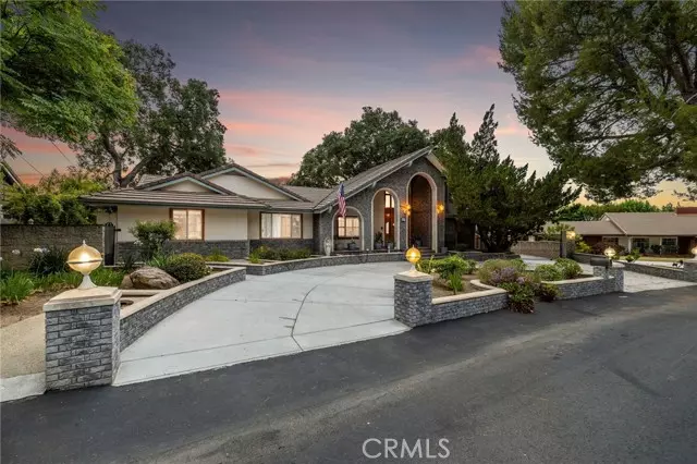 1146 Sandhurst Lane, La Verne, CA 91750