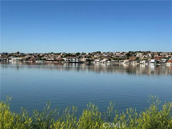 Victorville, CA 92395,18055 Lakeview Drive