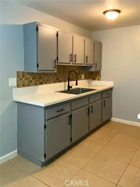 Upland, CA 91786,811 Orchid Court #J
