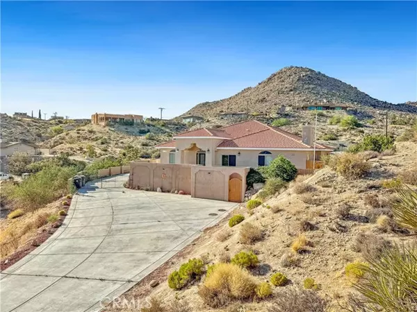 Yucca Valley, CA 92284,57466 Buena Suerte Road