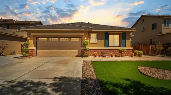 13849 Jackson Street, Oak Hills, CA 92344