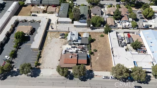 Pomona, CA 91768,855 W Holt Avenue