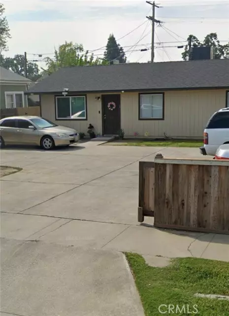 211 W Bush Street,  Hanford,  CA 93230