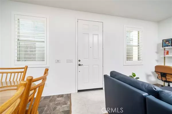 Fontana, CA 92336,16502 Casa Grande Avenue #102