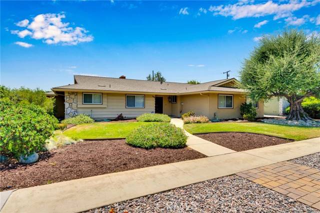 948 W Notre Dame Street, Upland, CA 91786