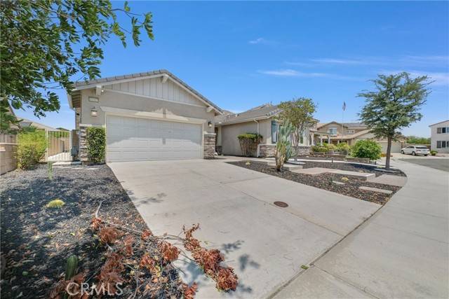 Jurupa Valley, CA 91752,11915 Berlyn Dove Court
