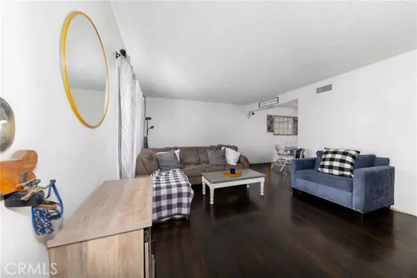 El Monte, CA 91732,5082 La Madera Avenue