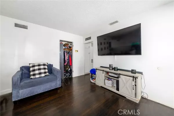 El Monte, CA 91732,5082 La Madera Avenue