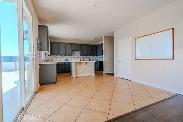 Victorville, CA 92392,11818 Forest Park Lane