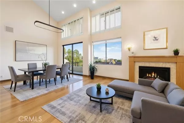 Los Angeles, CA 90025,2008 S Bentley Avenue #5