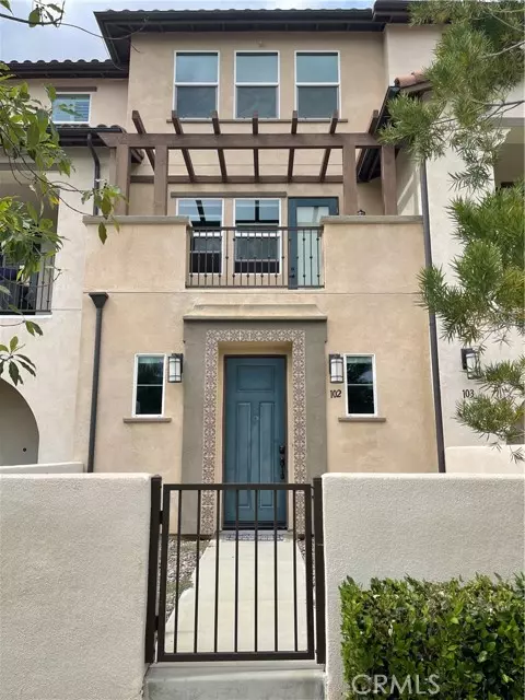 535 W Foothill Boulevard #102, Glendora, CA 91741