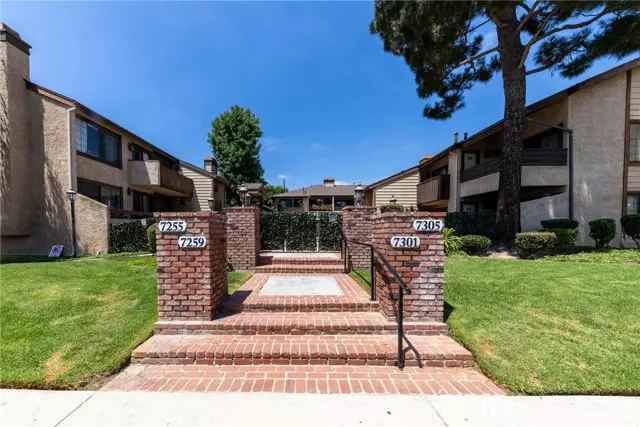 7301 Balboa Boulevard #8, Van Nuys (los Angeles), CA 91406