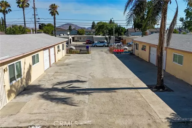 16158 Ceres Avenue, Fontana, CA 92335