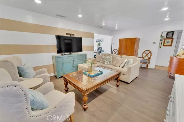 Montclair, CA 91763,10189 Mills Avenue
