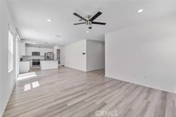 Victorville, CA 92395,12938 Rocky Trail Way