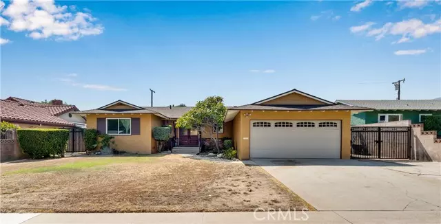 1137 N Pasadena Avenue, Azusa, CA 91702