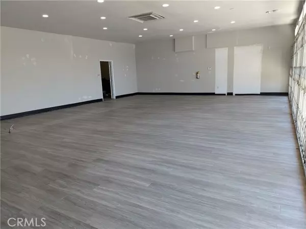 La Puente, CA 91744,14535 Temple Avenue