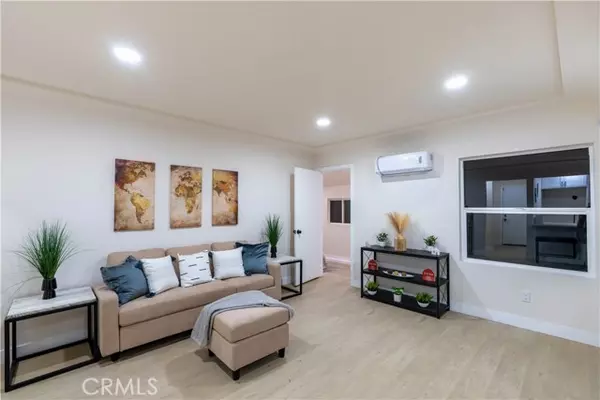 Banning, CA 92220,911 W George Street