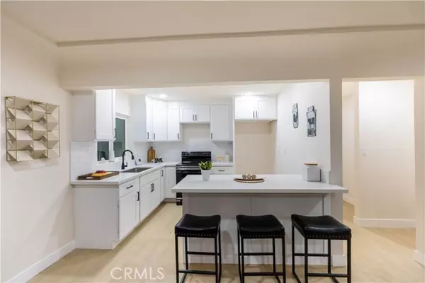 Banning, CA 92220,911 W George Street