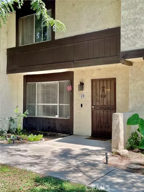 Colton, CA 92324,1077 Santo Antonio Drive #15