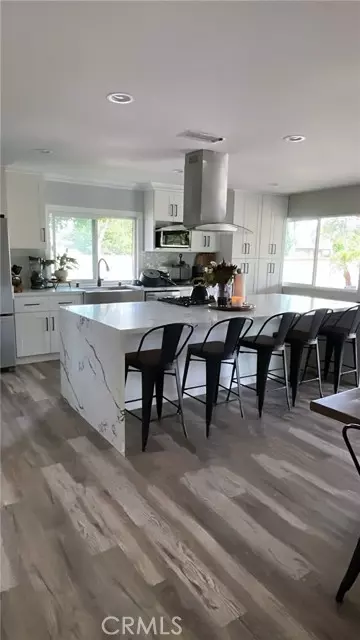 Ontario, CA 91761,2424 S LAKE Avenue