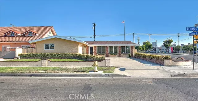 1746 W Southgate Avenue, Fullerton, CA 92833
