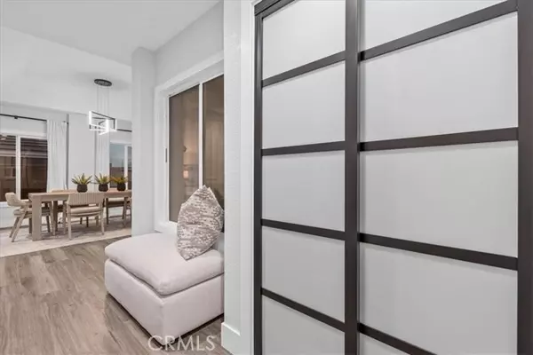 Huntington Beach, CA 92648,1915 Pine St