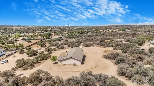 Oak Hills, CA 92344,11221 Omelveny Road