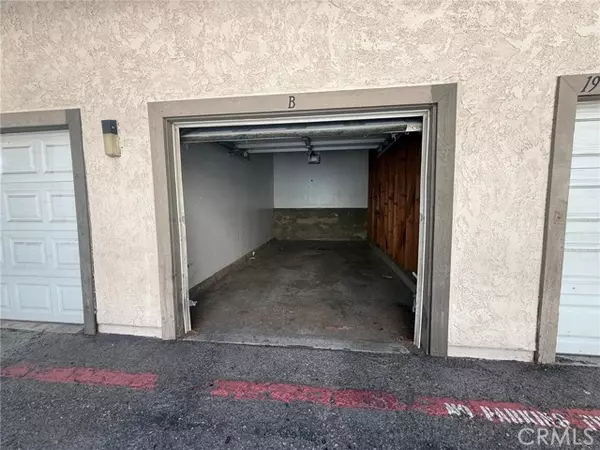 Colton, CA 92324,1251 S Meadow Lane #174