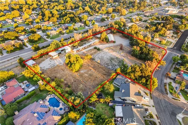 1449 E Bennett Avenue, Glendora, CA 91741