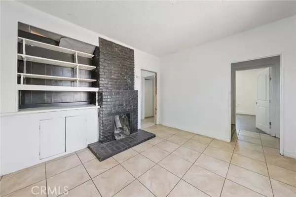 Littlerock (also Little Rock), CA 93543,7812 Pearblossom