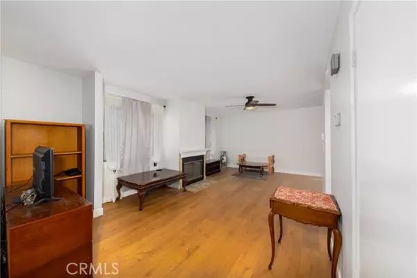 Los Angeles, CA 90032,2717 Chadwick Circle