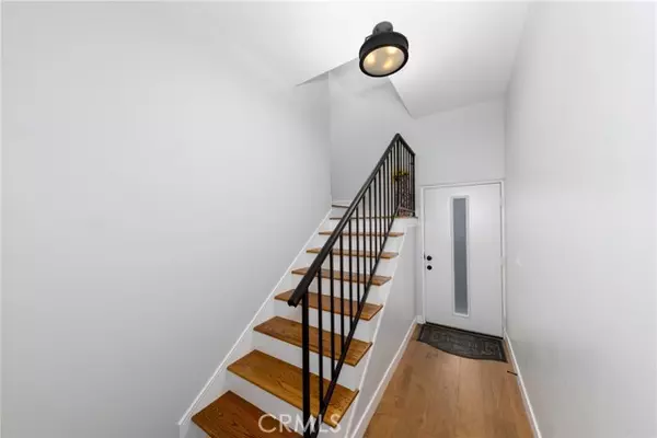 Los Angeles, CA 90032,2717 Chadwick Circle