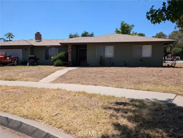 786 N Arrowhead Avenue, Rialto, CA 92376