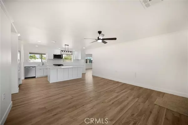 Apple Valley, CA 92307,14265 Santee Road