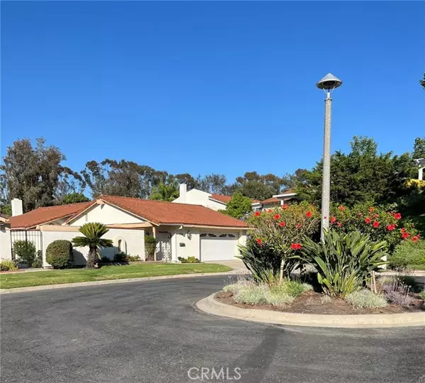 Laguna Woods, CA 92637,5149 Miembro