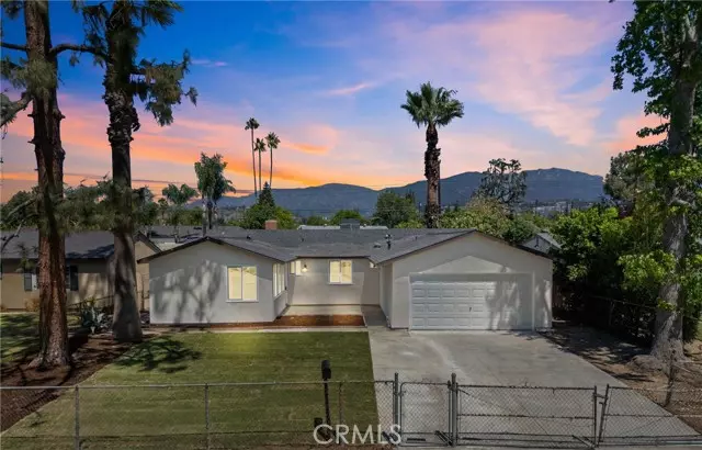 323 Fanshaw Avenue, Pomona, CA 91767