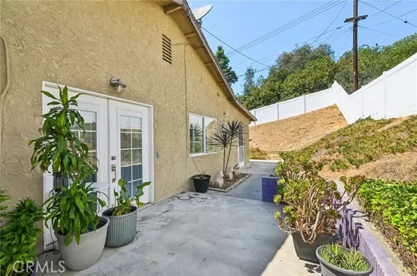 Glendora, CA 91740,1219 S Concord Lane