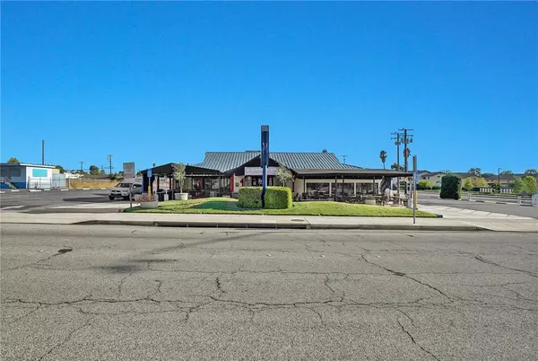 640 W Route 66, Glendora, CA 91740